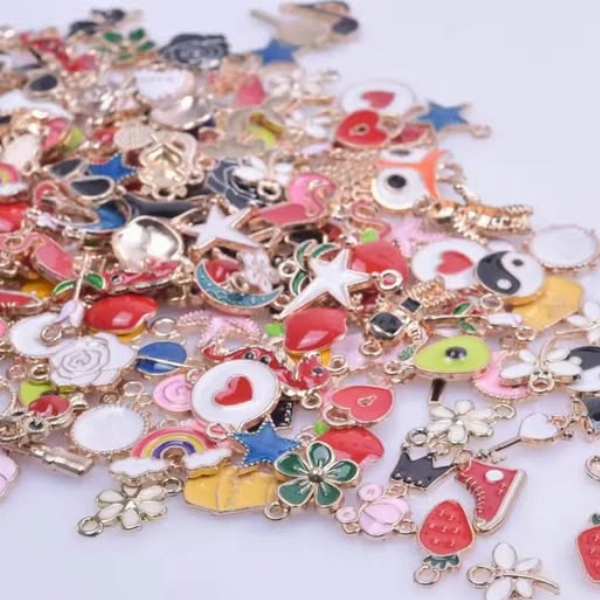 30pcs Gold-Plated and Color - Mixed Pendant